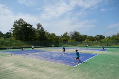 本宮運動公園庭球場2面