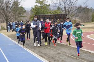 みんなでランニングコースを走りました